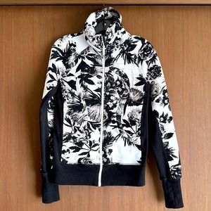 Lululemon Scuba Sweatshirt
